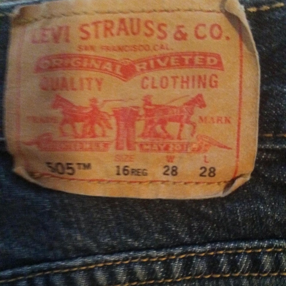 Levi's